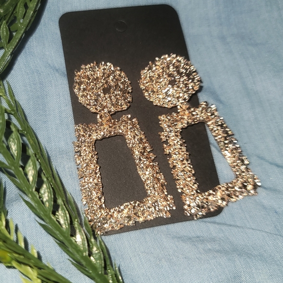 EARRINGS!!! Rose Gold! - Picture 1 of 3